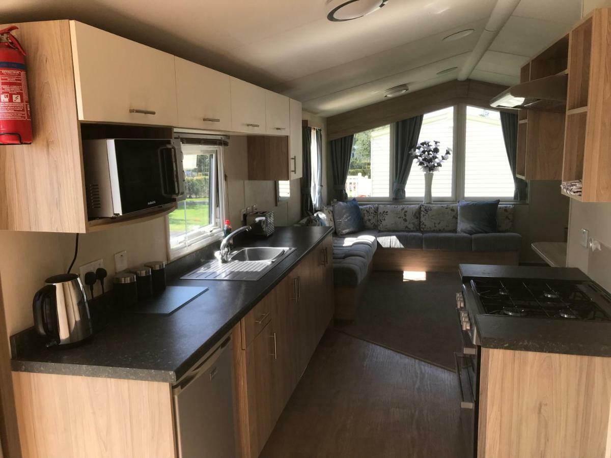 3 Bedroom Deluxe Caravan Longniddry Bagian luar foto