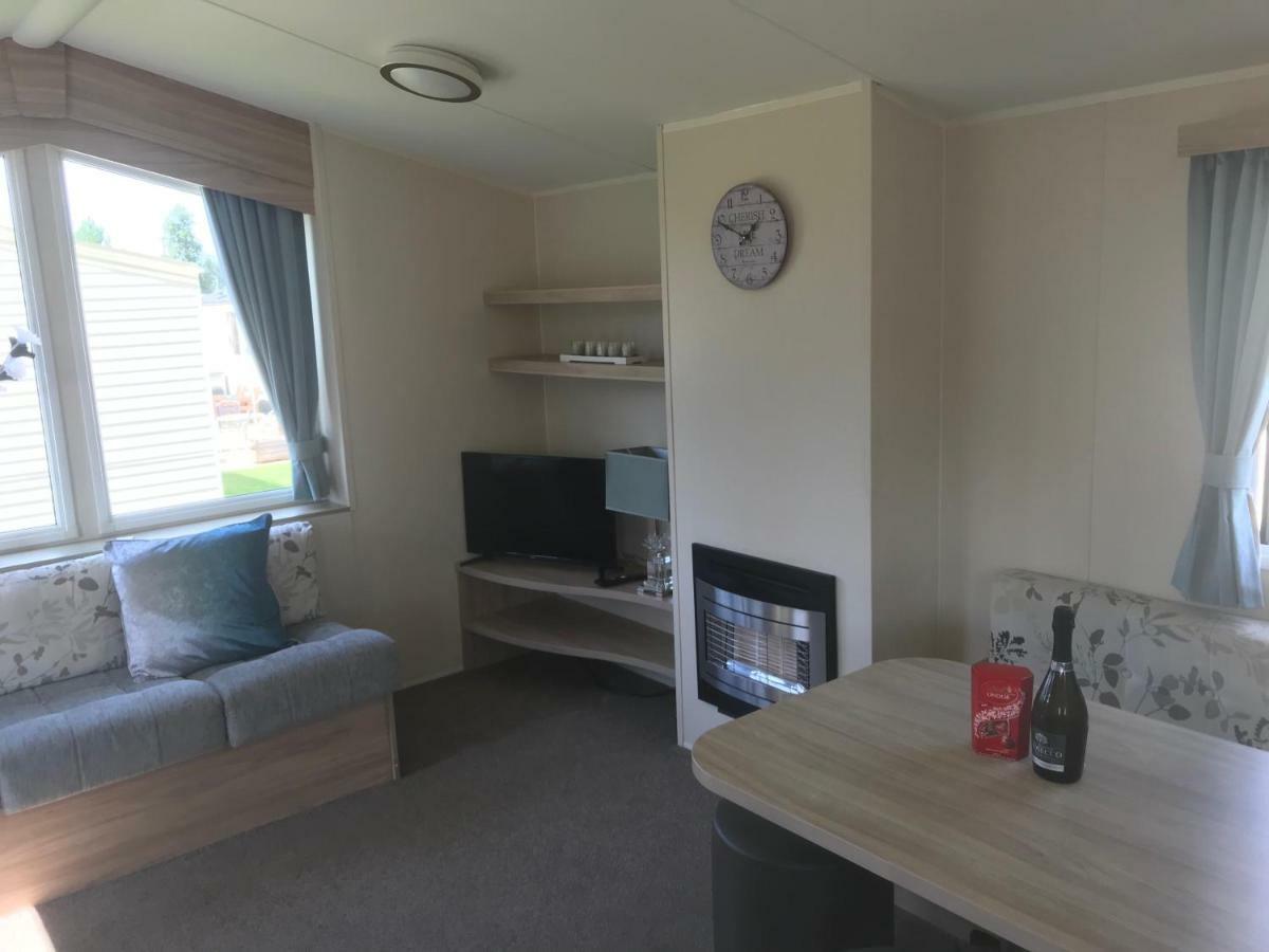 3 Bedroom Deluxe Caravan Longniddry Bagian luar foto